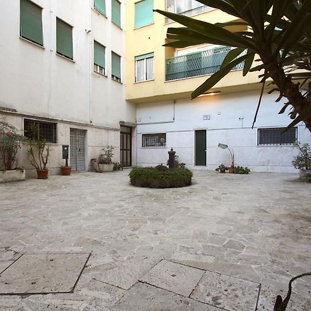 Residenza Aletheia - 2Br With Saint Peter'S View Apartment Rome Bagian luar foto